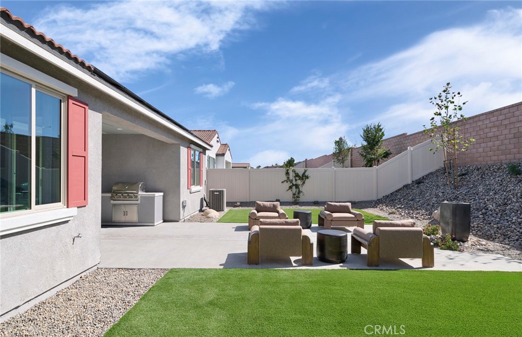 25226 Banded Hills Drive