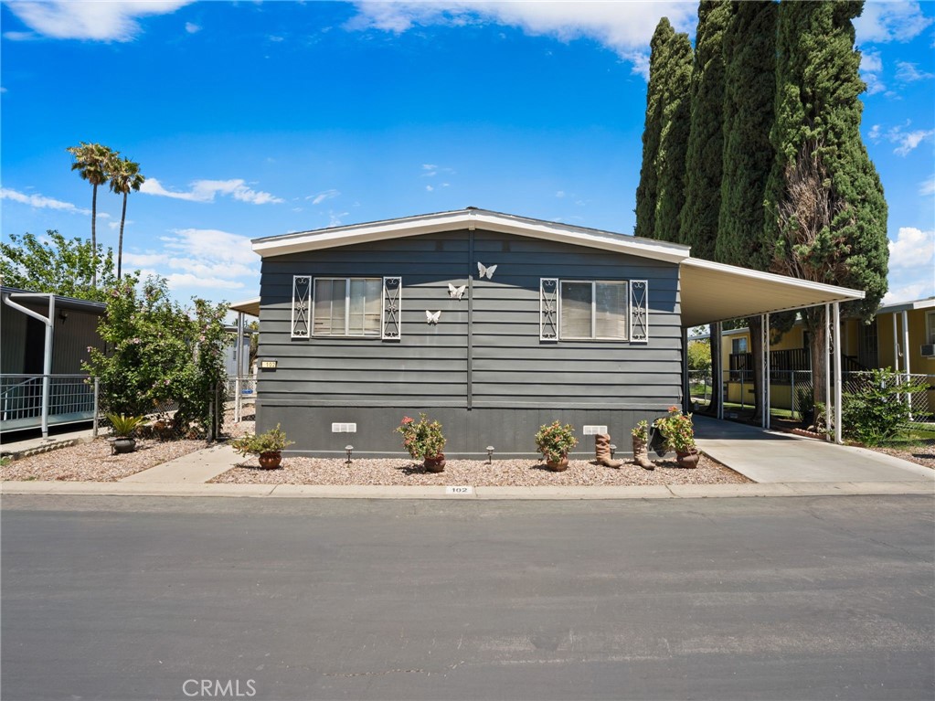 777 S Temescal Street 102