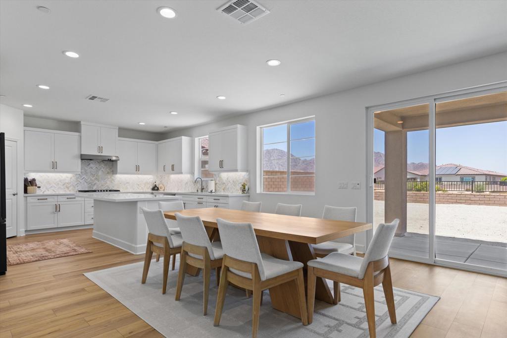 80442 Segovia View Way