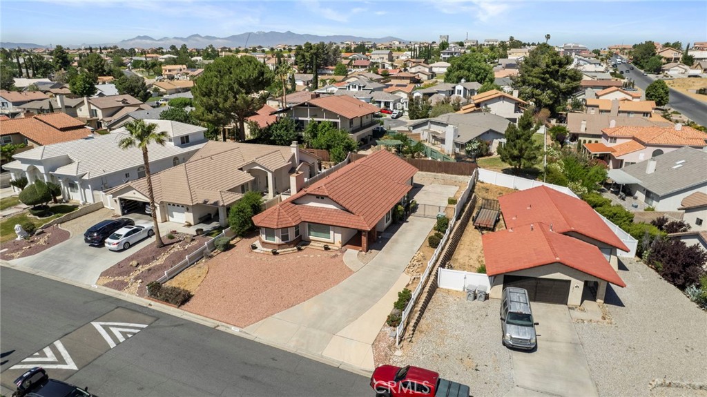 13300 Tamarisk