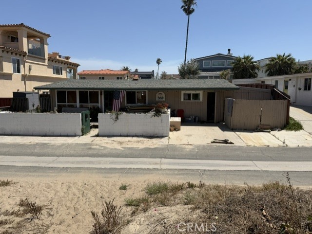 1284 Sagamore Lane