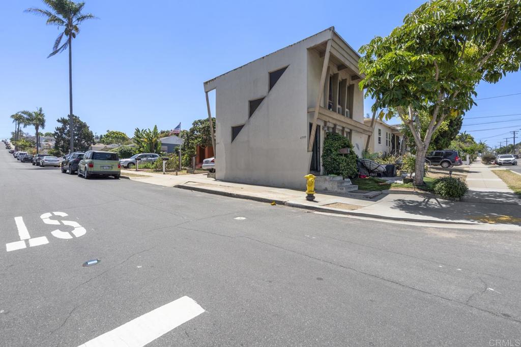 4597 Long Branch Avenue 2