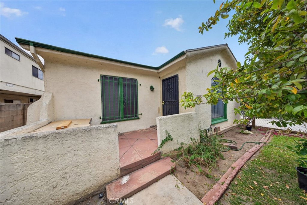 3212 Drew Street