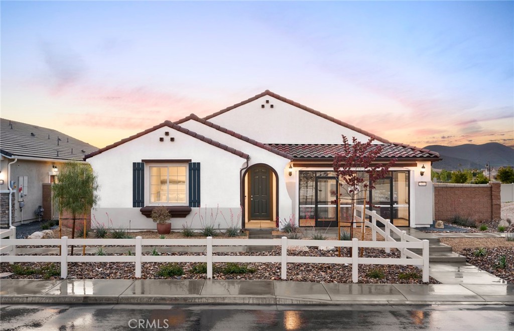 29839 Cliff Park Drive