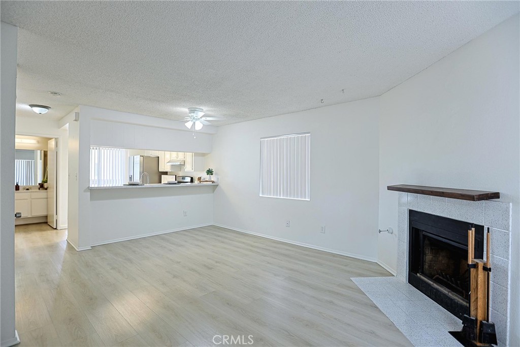 290 Victoria Street 29 (F8)