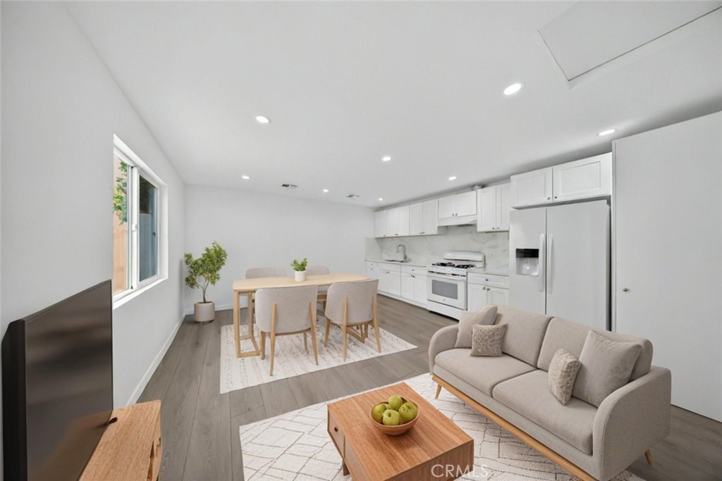 1316 1/2 Carlton Drive