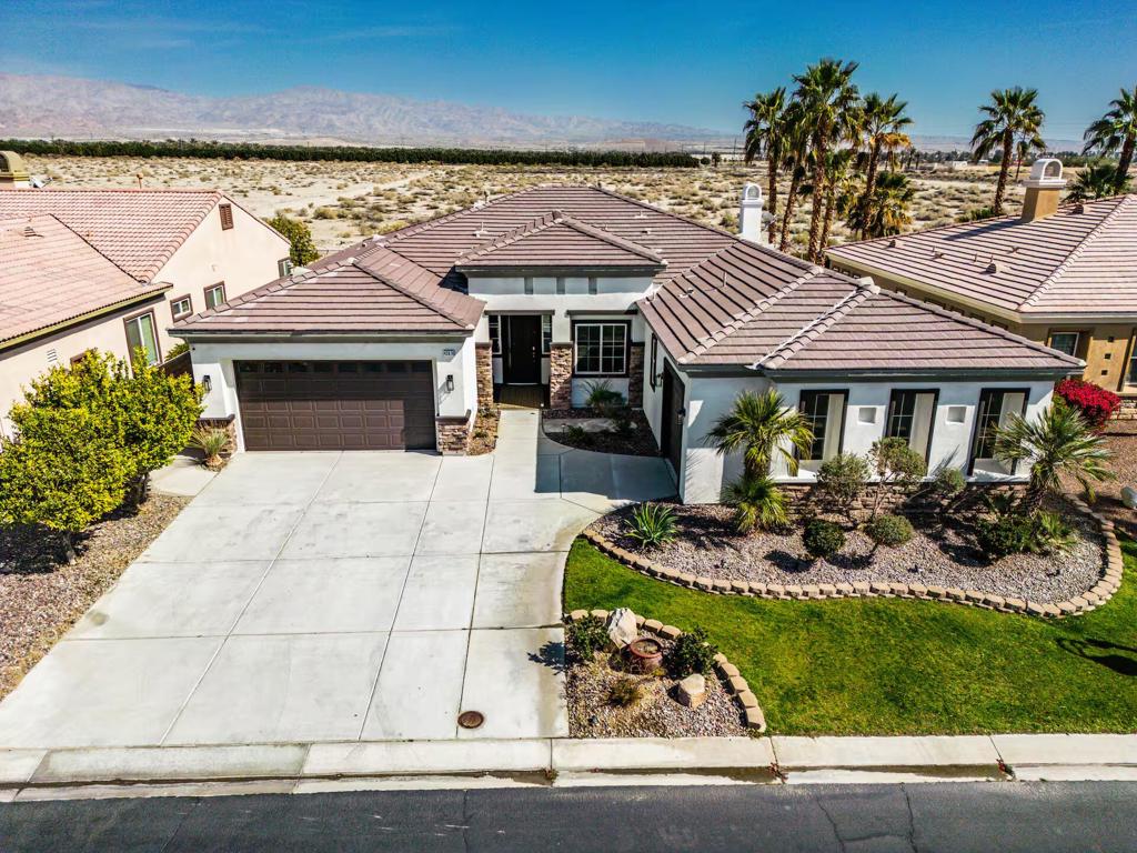 43876 Salpare Way
