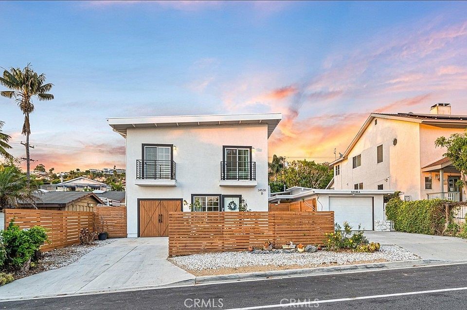 34538 Calle Naranja
