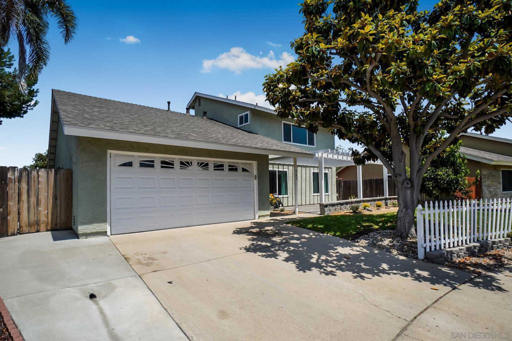 525 Manzanita Street