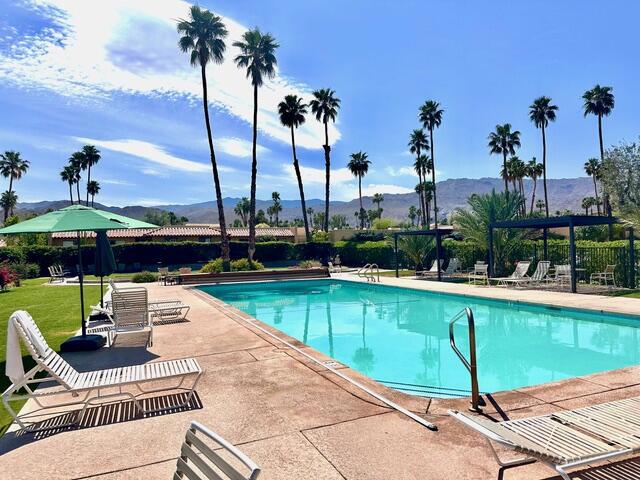 48245 Racquet Lane
