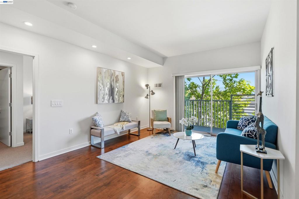 6465 San Pablo Ave 3-2