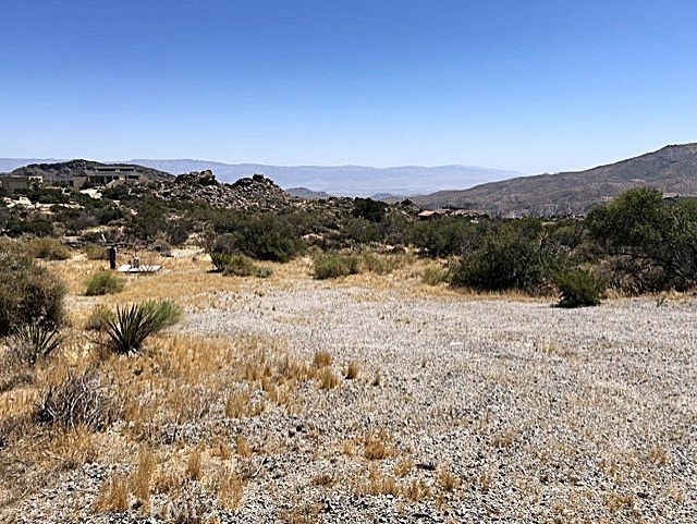 7 Carrizo Road