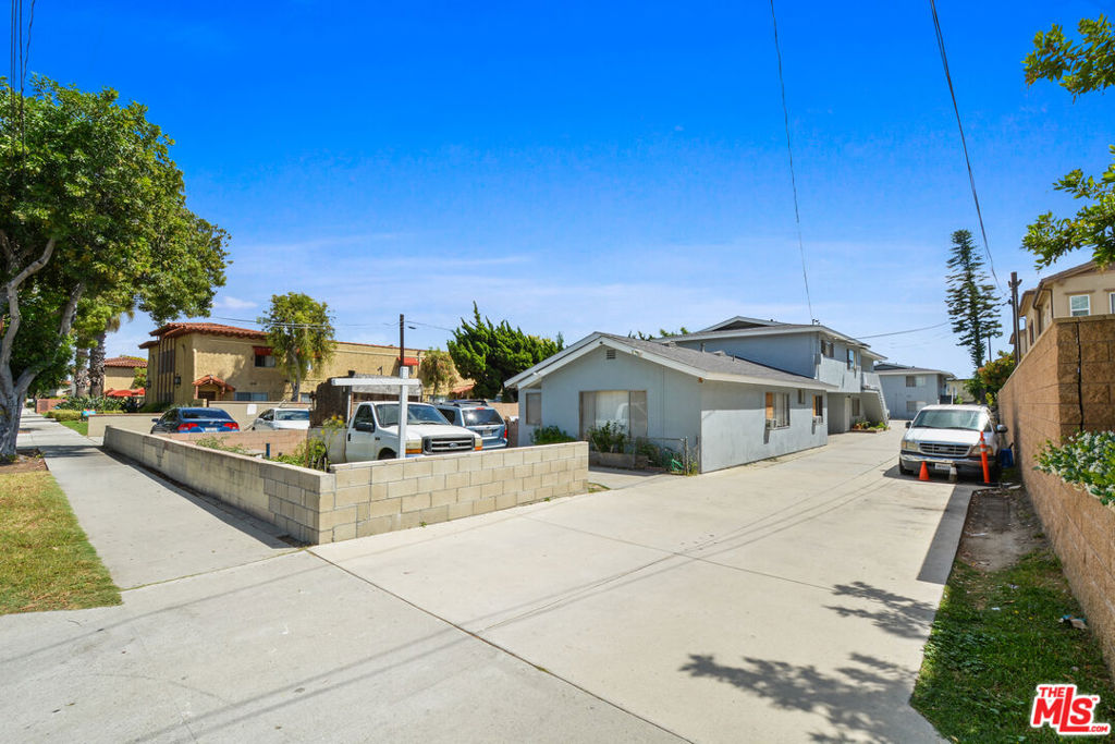 11062 Excelsior Drive