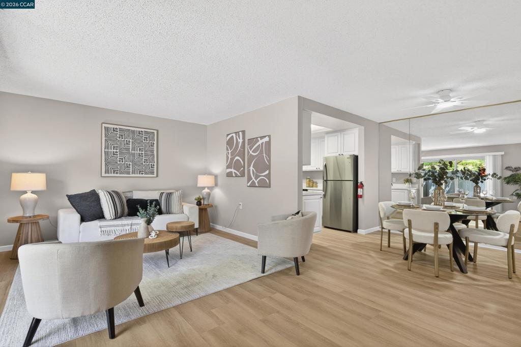 1109 Golden Rain Rd 4