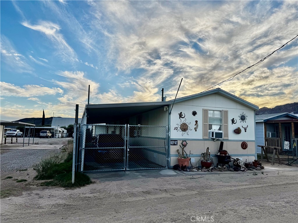 42500 Highway 95 10