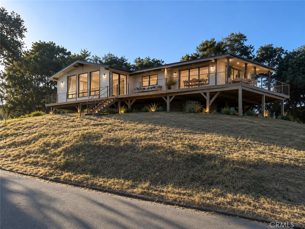 5775 Encino