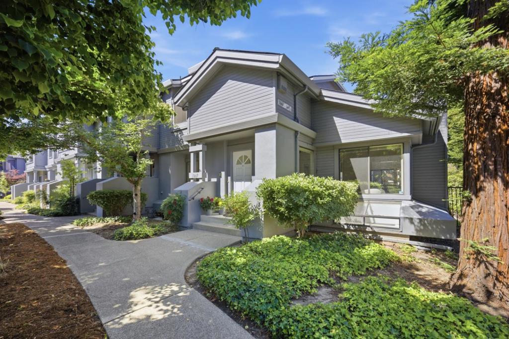 1669 Geary Road