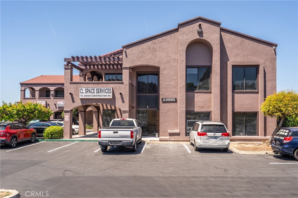 23555 Golden Springs