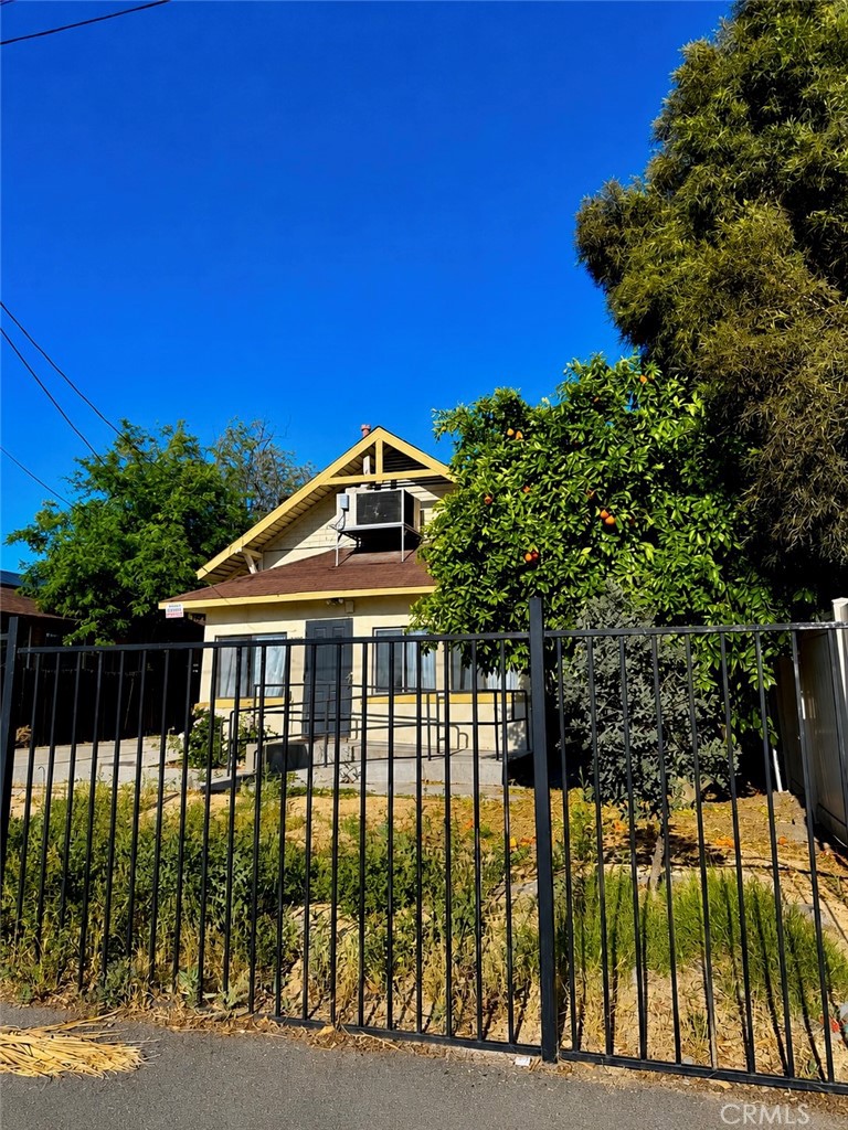 25808 Columbia