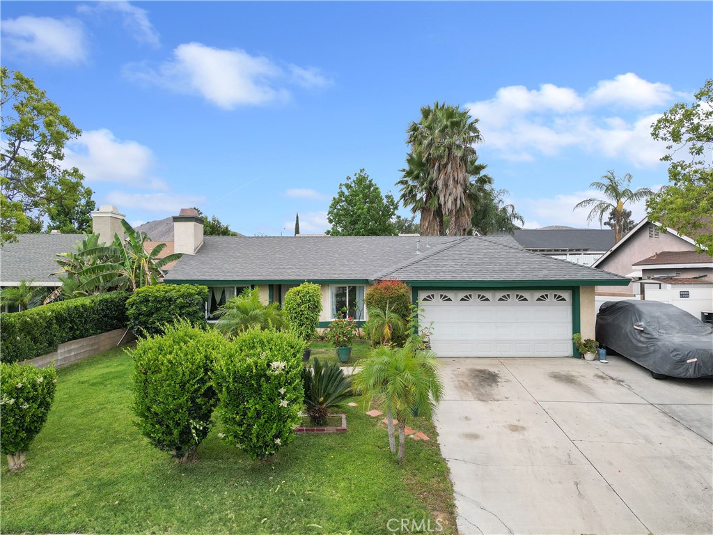 5242 La Salle