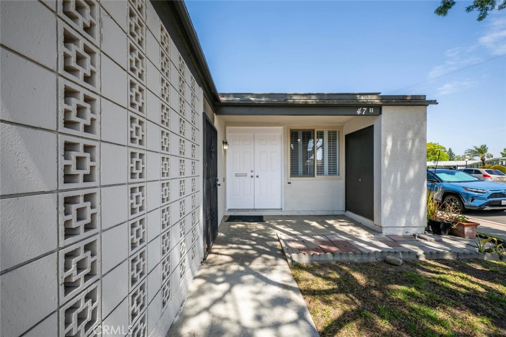 13120 Del Monte Drive 47H M15