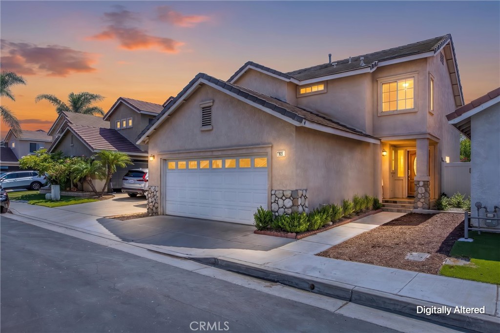 921 Blossomcreek Ln