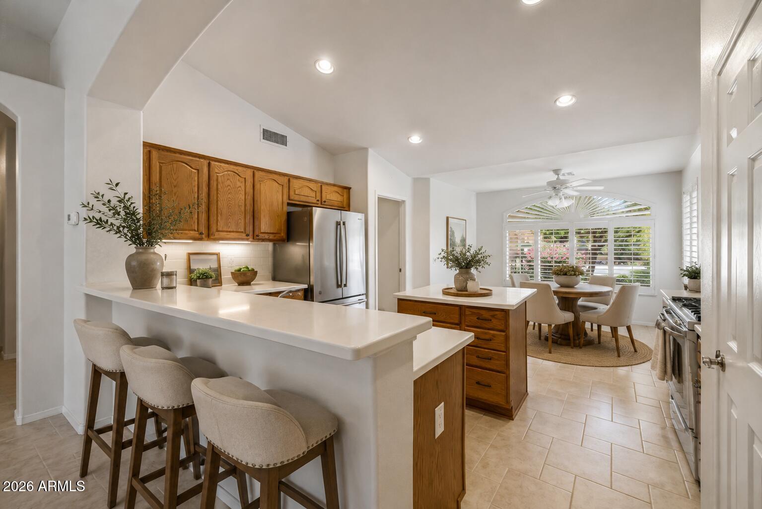 9228 E CHAMPAGNE Drive, Sun Lakes, AZ 85248