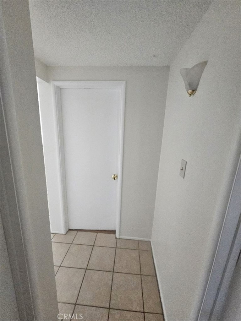 6445 Palm View