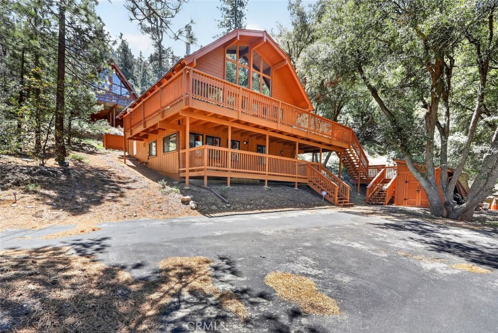 1523 Lassen Way