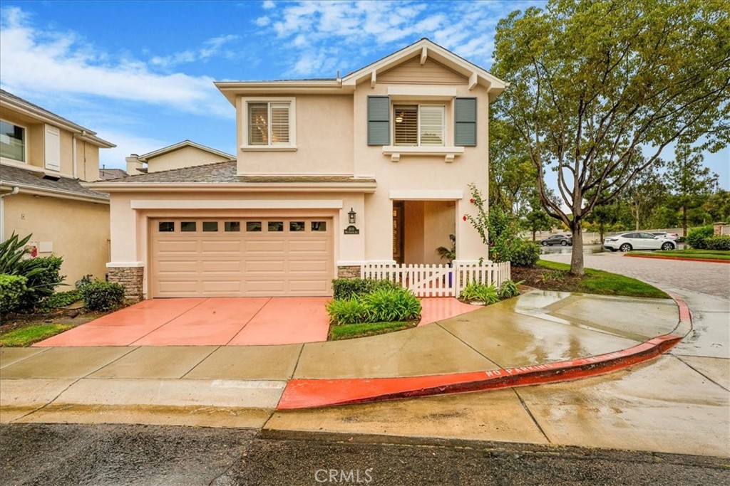 3031 W Canyon