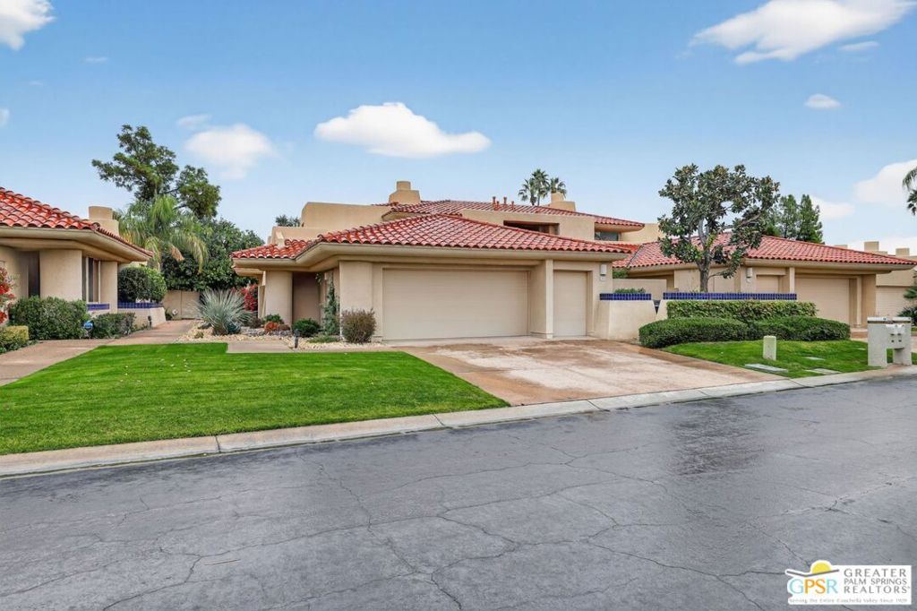 196 Kavenish Drive