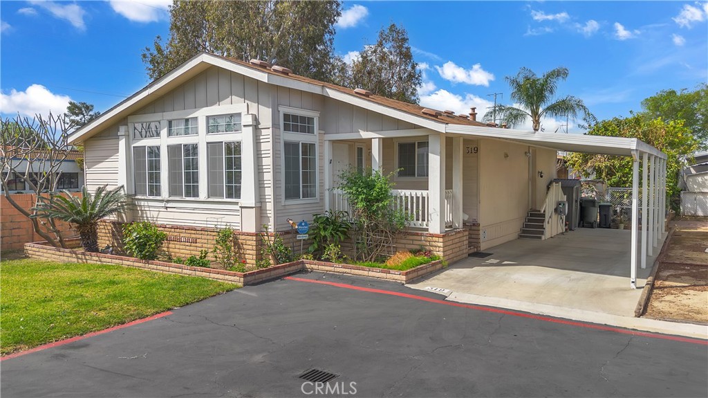 5815 E La Palma Avenue 319