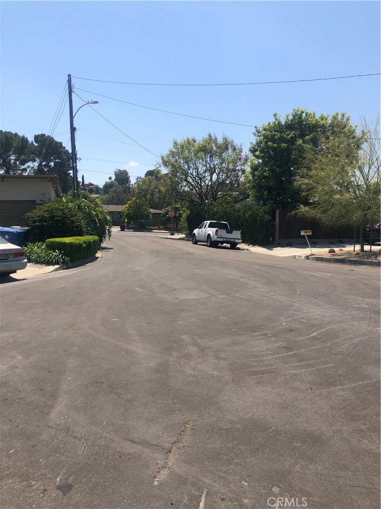 923 Alegre Place