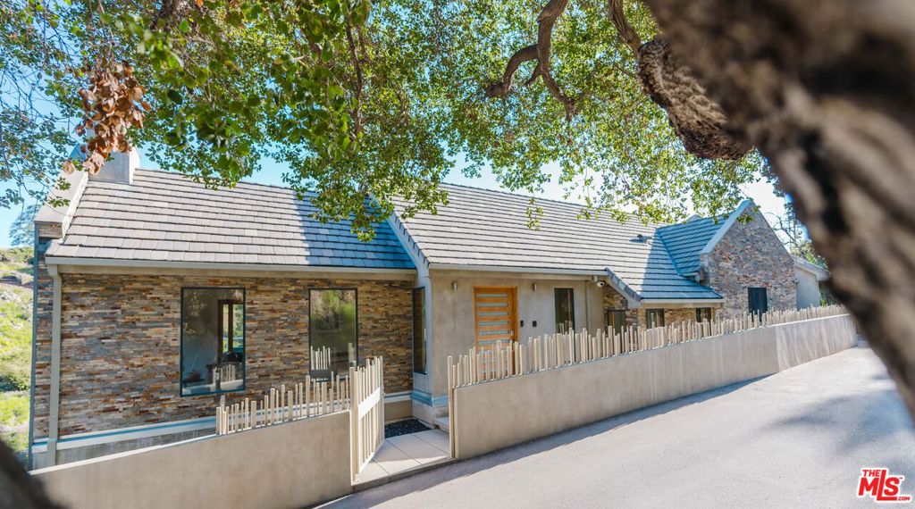 10110 Cielo Drive