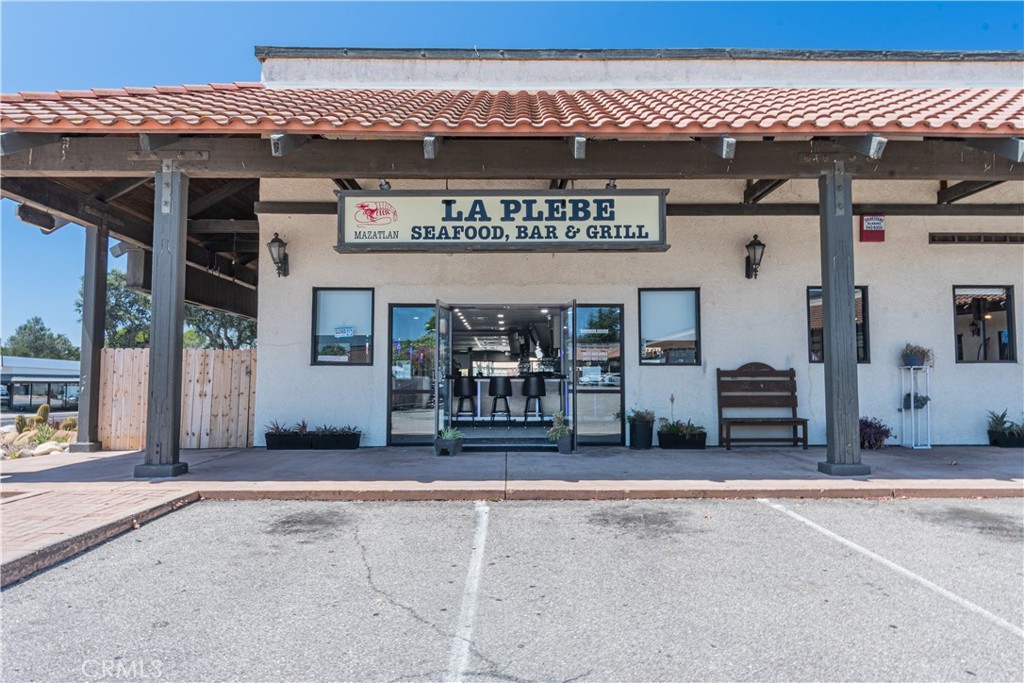 7425 El Camino Real
