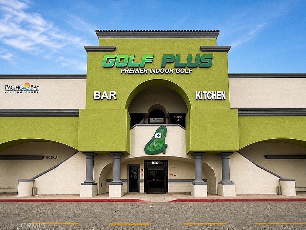 15020 La Mirada Boulevard