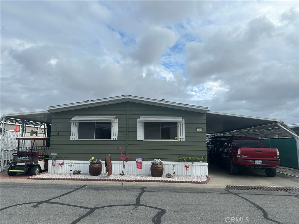 5001 W Florida Avenue 223