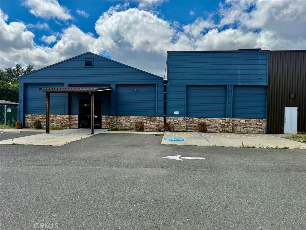 2075 Baldwin Avenue 6