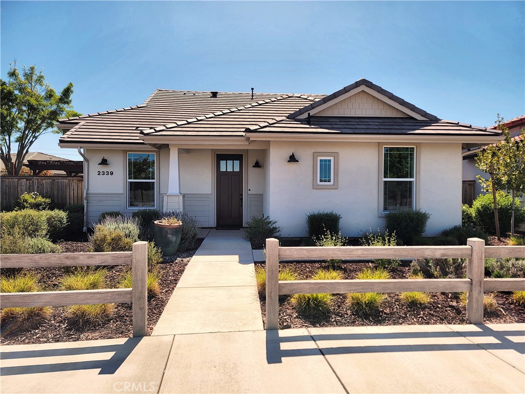 2339 Clubhouse Drive