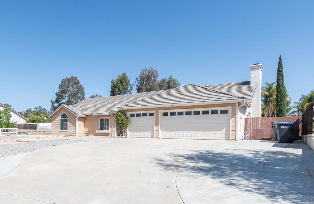 27250 Darlene Drive