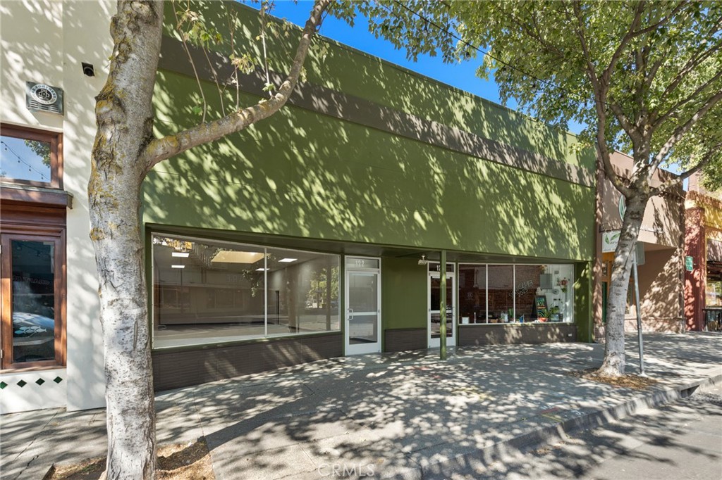 122 Broadway Street