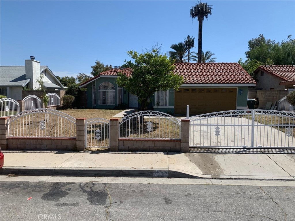 1855 W 13th