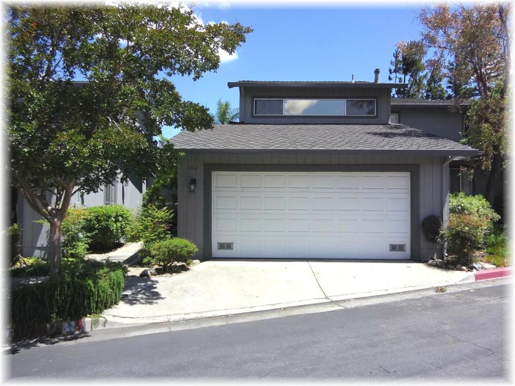 7464 Tulare Hill Lane