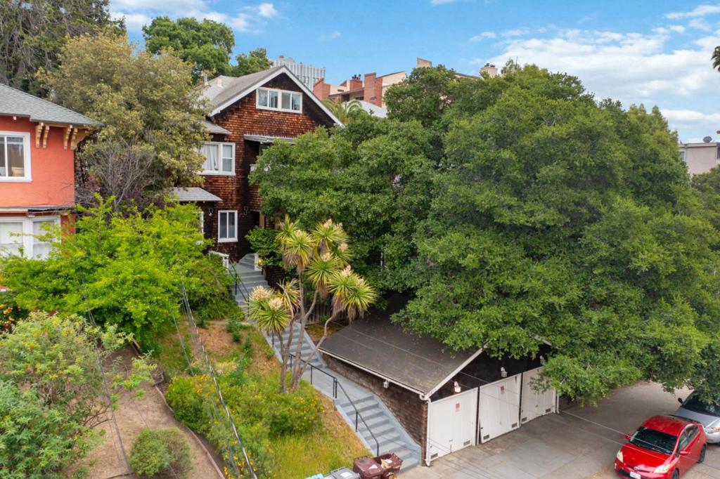 260 Park View Terrace
