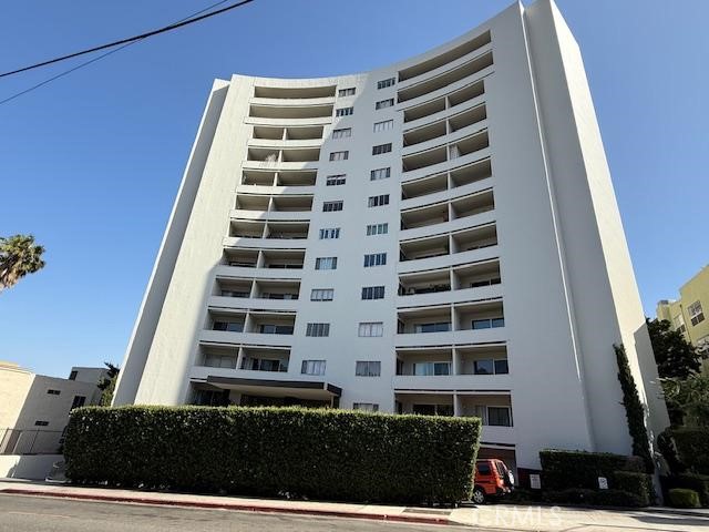 7250 Franklin 1111
