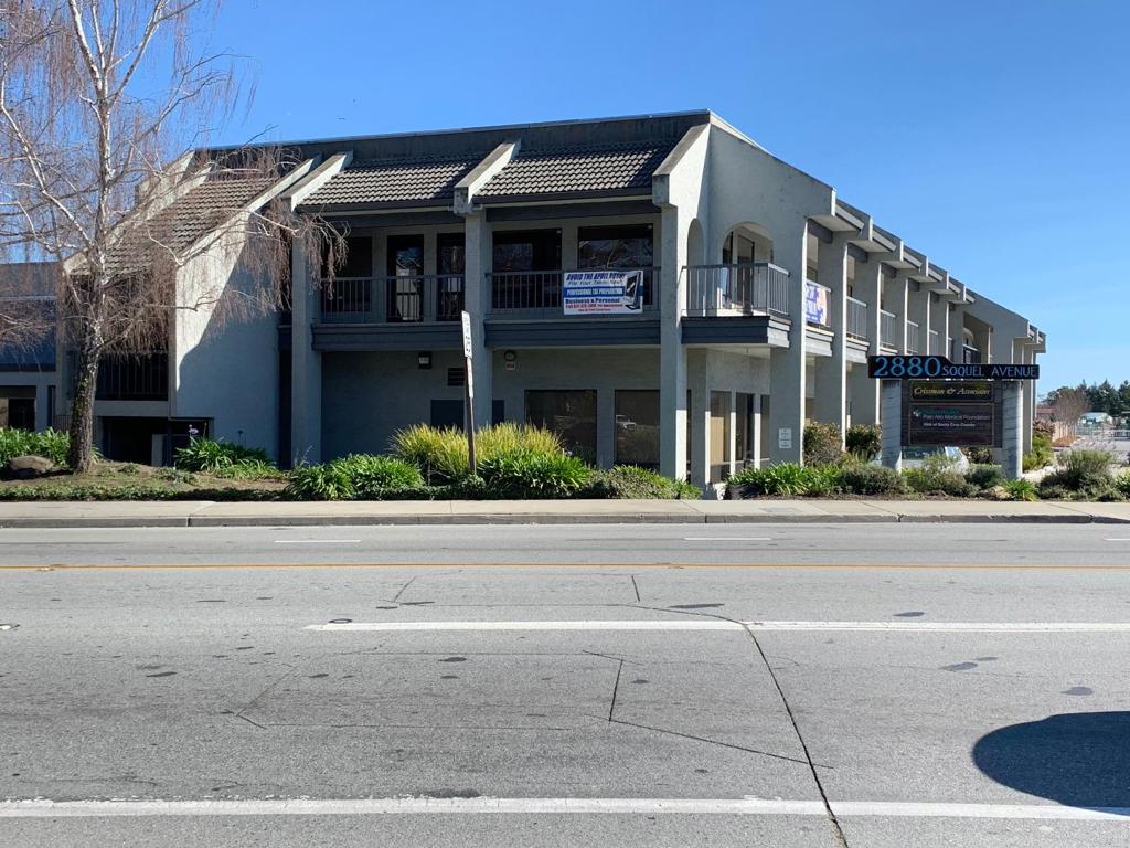 2880 Soquel Avenue 1