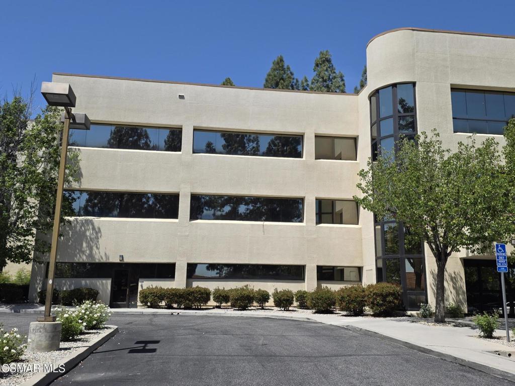 2876 Sycamore Drive 201