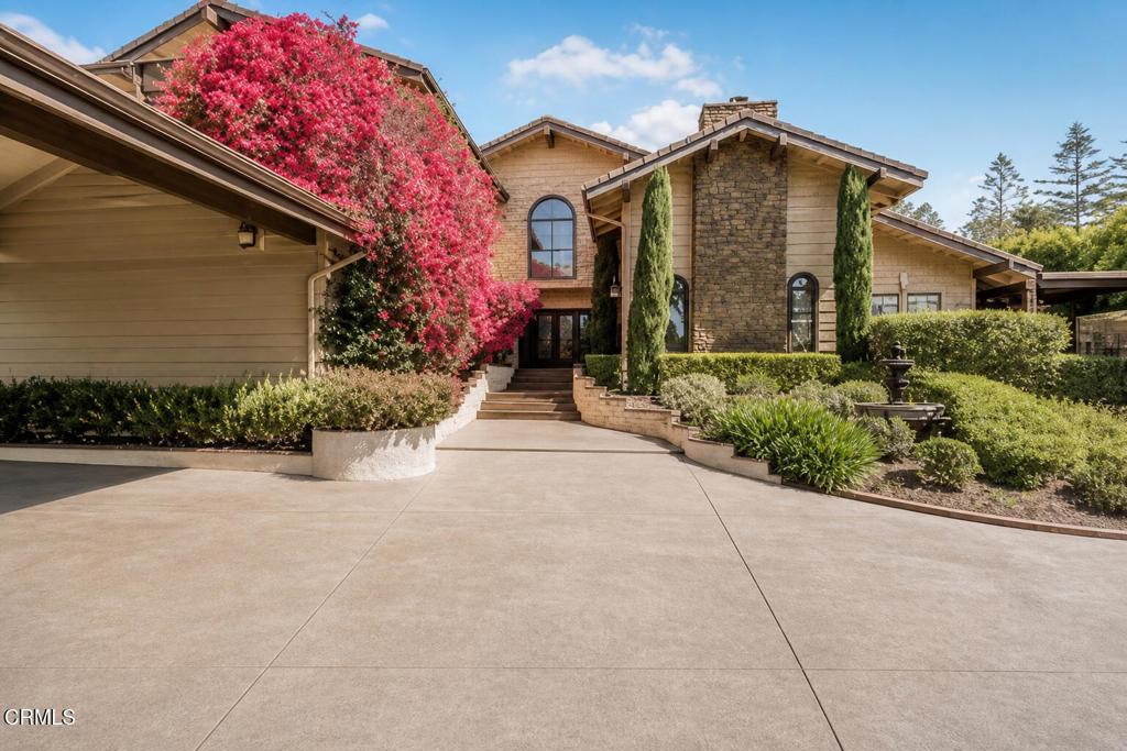 317 El Tuaca Court