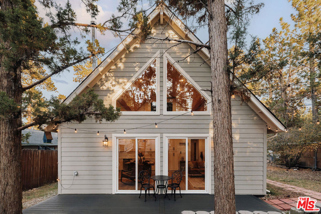 630 Victoria Lane