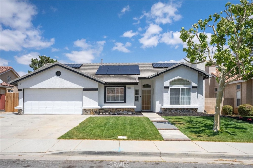 4141 De Anza